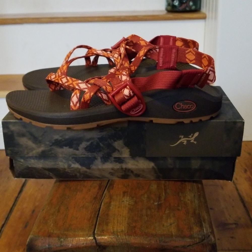 Chaco ZCoud X Standard Peach size Women's 7 NIB - Picture 5 of 6